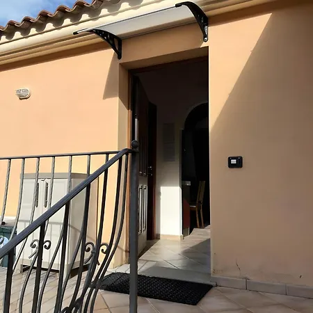 Apartment Monolocale Vista Mare Tiriddo Porto San Paolo (Sardinia)