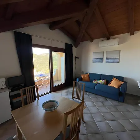 Apartment Monolocale Vista Mare Tiriddo