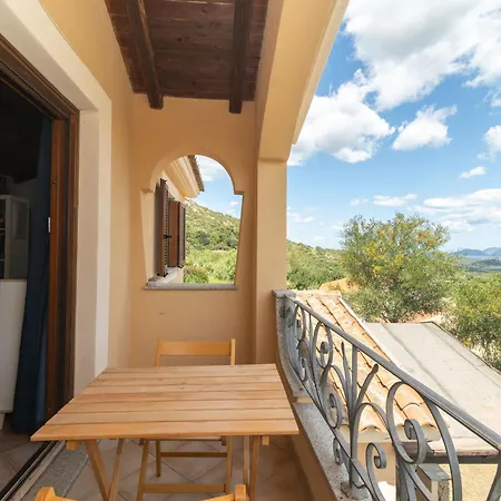 Apartment Monolocale Vista Mare Tiriddo Porto San Paolo (Sardinia)